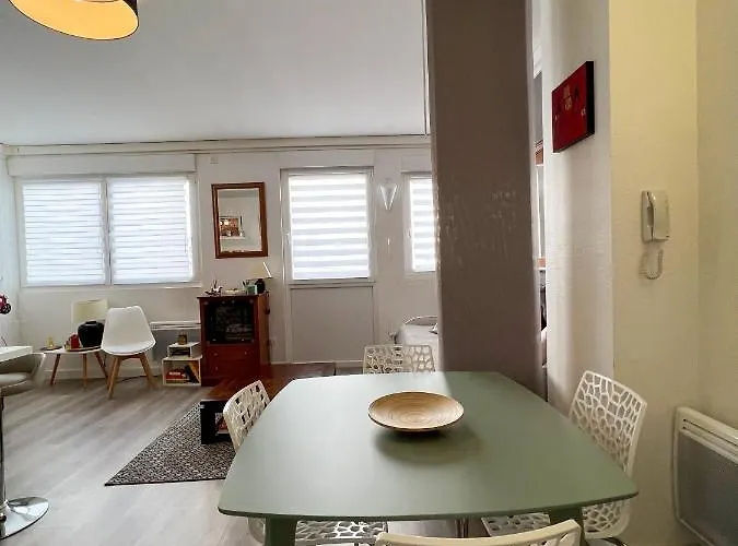 Le Victoria I - Point - 50m2 Διαμέρισμα Νανσύ